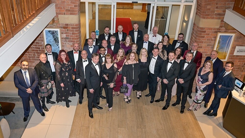 Group photo of Aspray franchisee inside