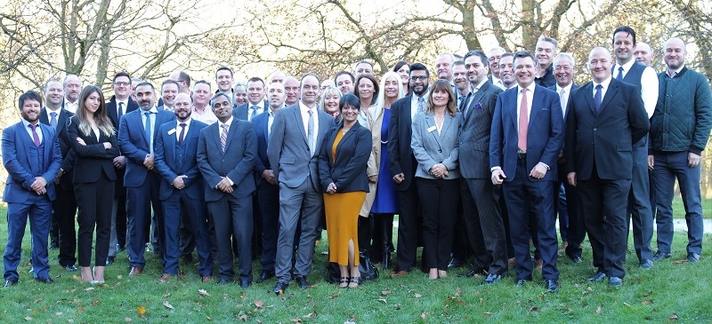 Group photo of Aspray franchisee outside