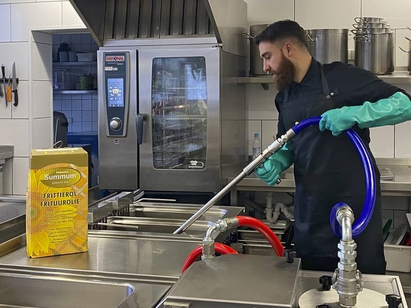 Filta franchisee cleaning kitchen
