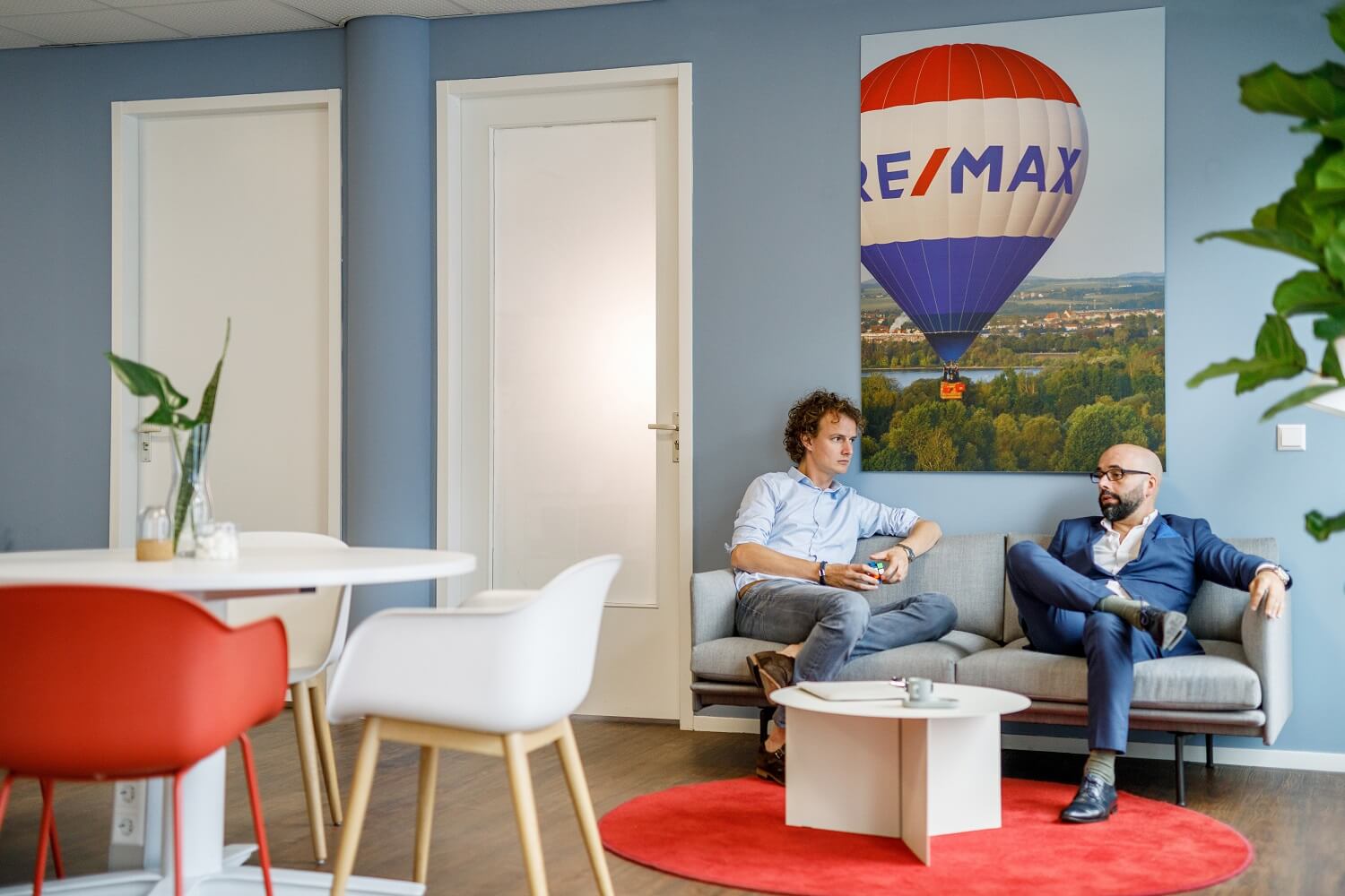 remax office