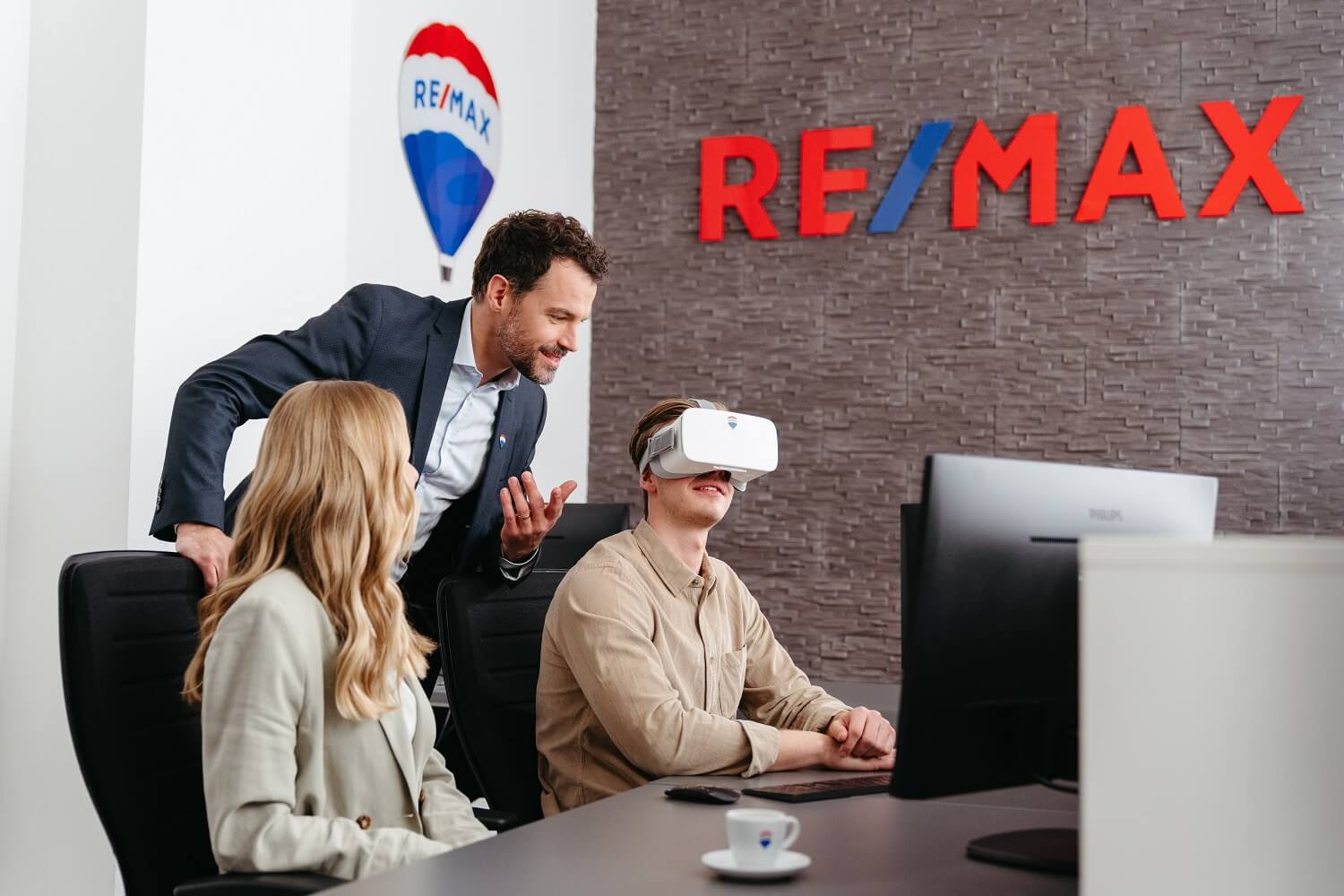 remax office