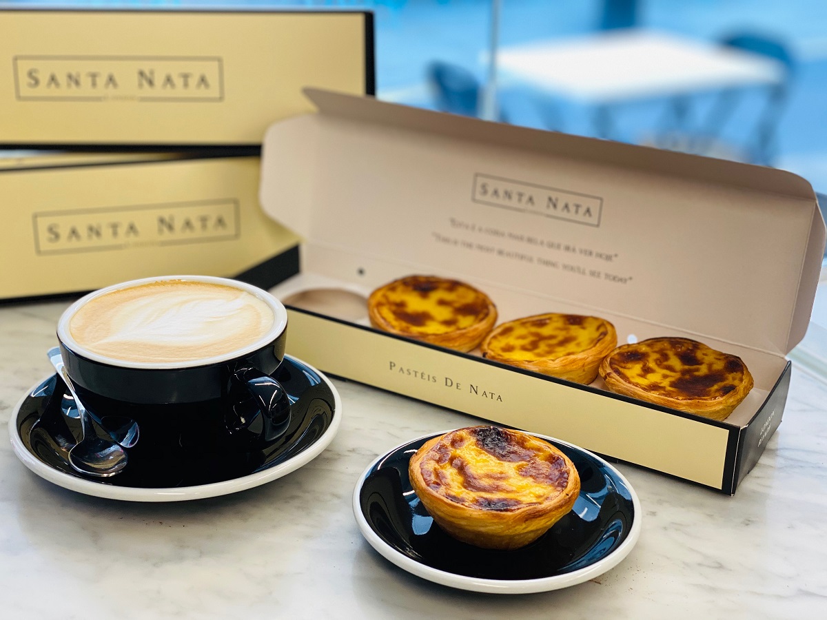 santa nata pastries with coffee