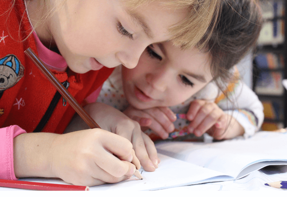 children tutoring together