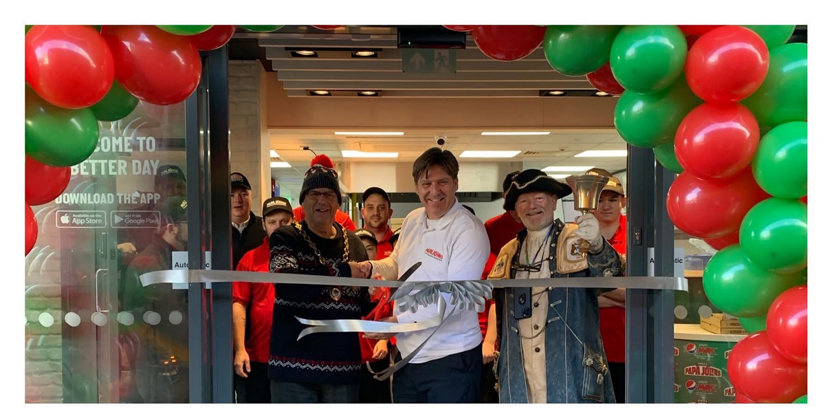 Papa-Johns-Exmouth-Opening.jpg