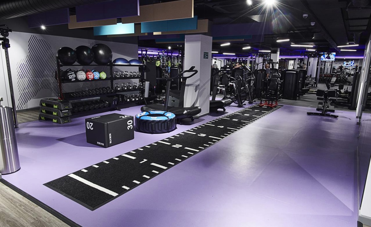 anytime-fitness-inside2.jpg