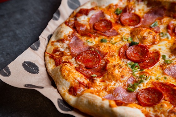 Pizzaluxe-franchise-logo-ireland.jpg