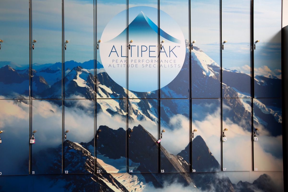 altipeak8.jpg