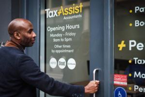 TaxAssist-Recordbreaking-70000